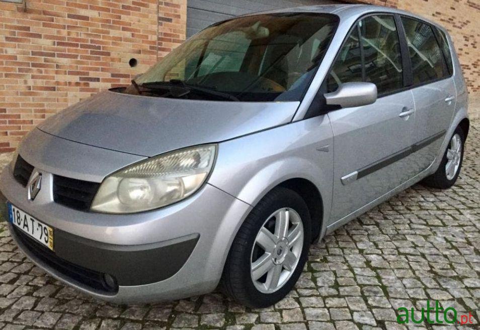 2005' Renault Scenic 1.5 Dci Dynamique photo #1