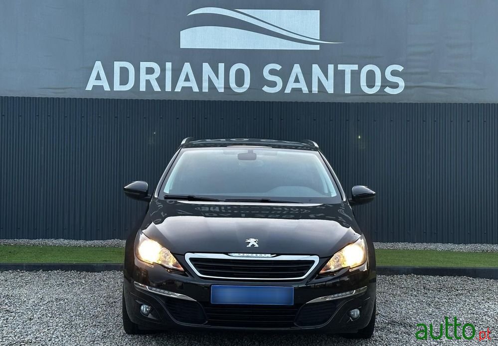 2015' Peugeot 308 photo #2