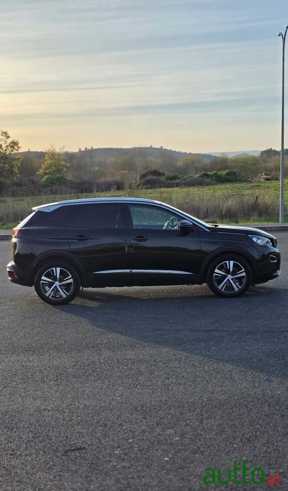 2017' Peugeot 3008 photo #6