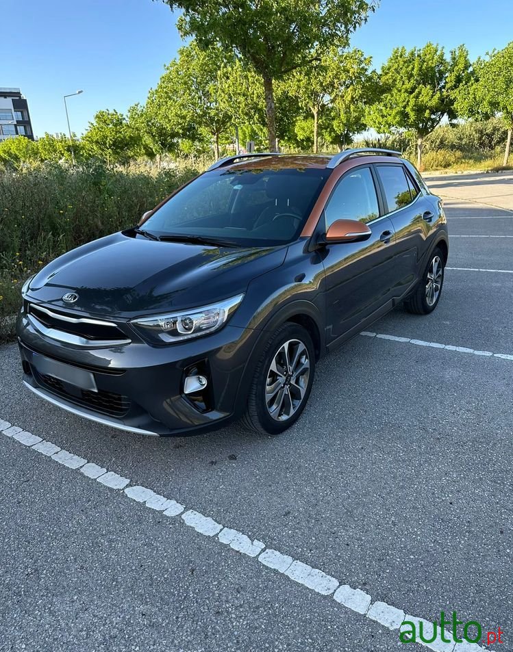 2020' Kia Stonic 1.0 T-Gdi Tech photo #1