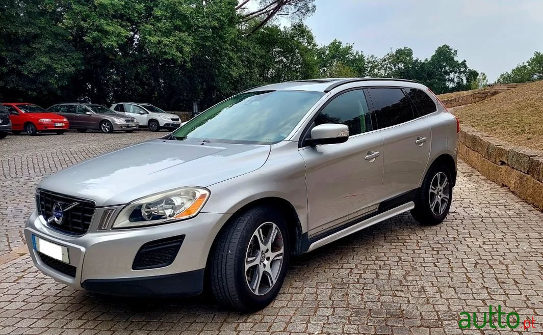 2010' Volvo Xc-60 photo #2