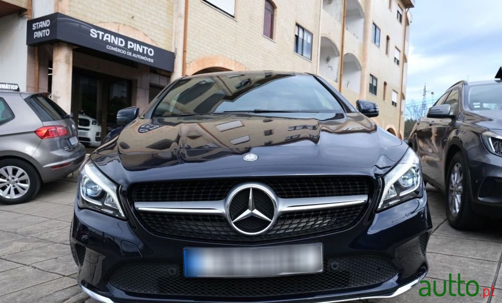 2017' Mercedes-Benz CLA 180 photo #2