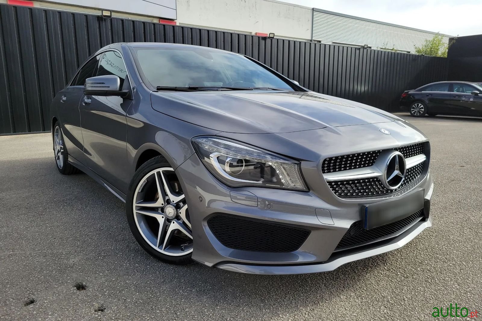 2015' Mercedes-Benz Cla-220 photo #3