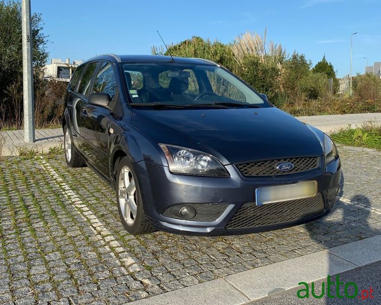 2007' Ford Focus Sw photo #2