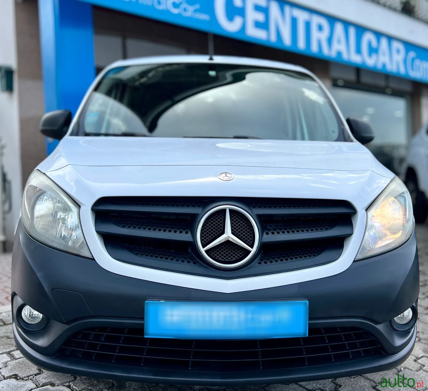 2014' Mercedes-Benz Citan photo #3