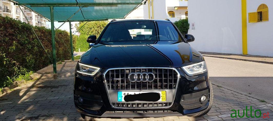 2012' Audi Q3 photo #2