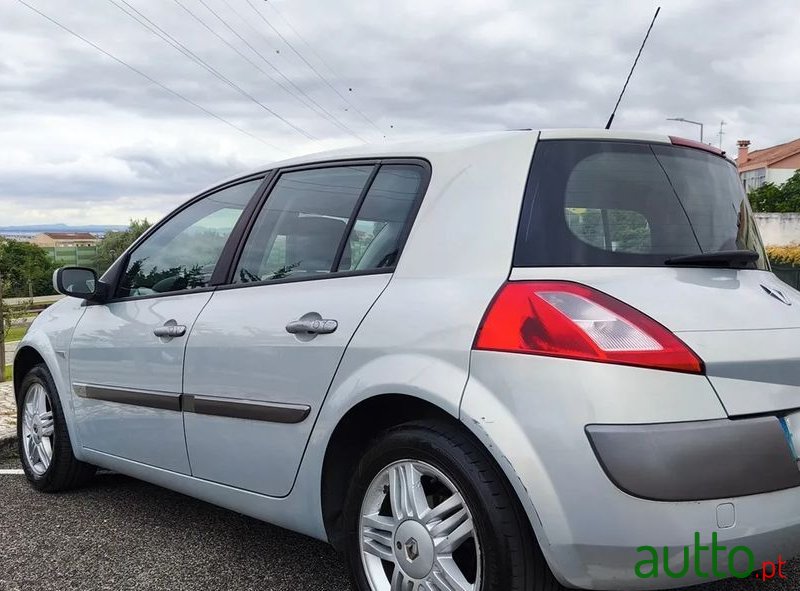 2004' Renault Megane 1.5 Dci Confort photo #4