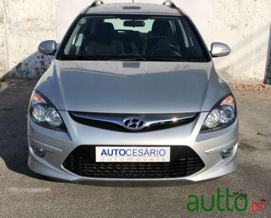 2010' Hyundai I30Cw photo #1