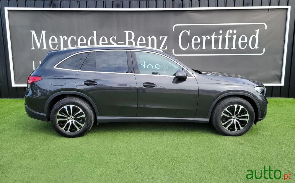 2023' Mercedes-Benz GLC 220 D 4Matic photo #3