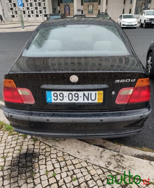 1999' BMW 320 photo #2