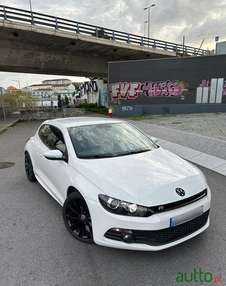 2011' Volkswagen Scirocco 2.0 Tdi photo #2