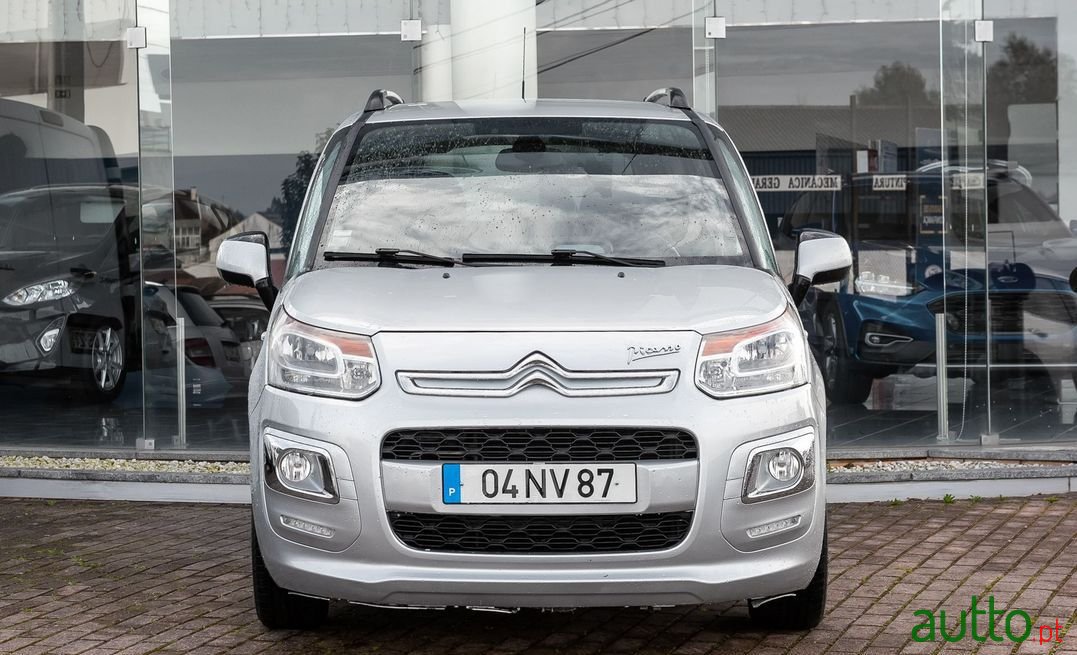 2013' Citroen C3 Picasso photo #2