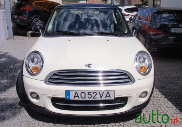 2012' MINI Cooper photo #1
