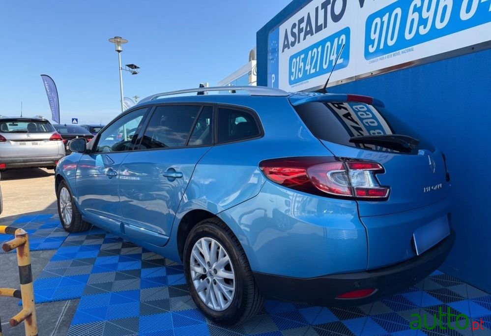 2013' Renault Mégane Sport Tourer photo #4