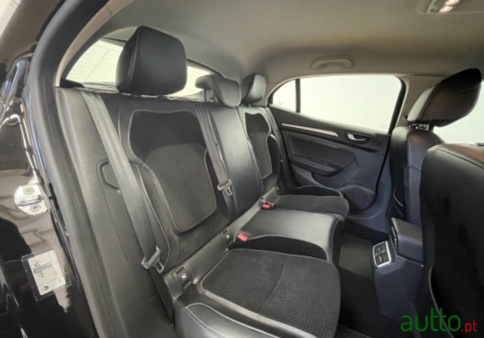 2016' Renault Megane photo #4