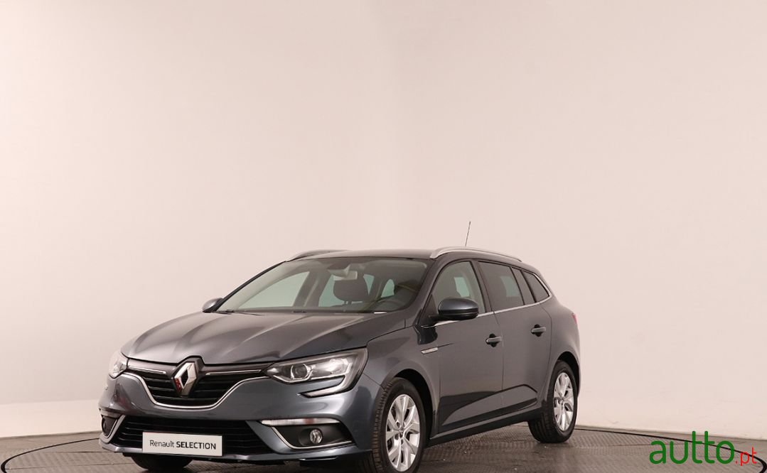 2018' Renault Megane Sport Tourer photo #3