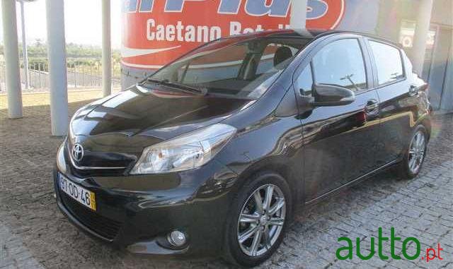 2013' Toyota Yaris 1.4 D-4D Sport photo #1