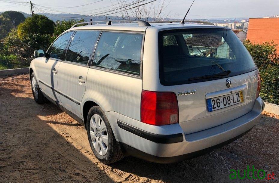 1998' Volkswagen Passat Variant photo #3