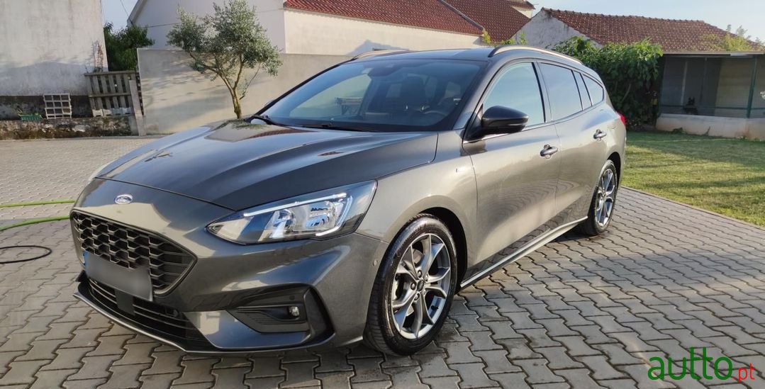 2018' Ford Focus Sw photo #1