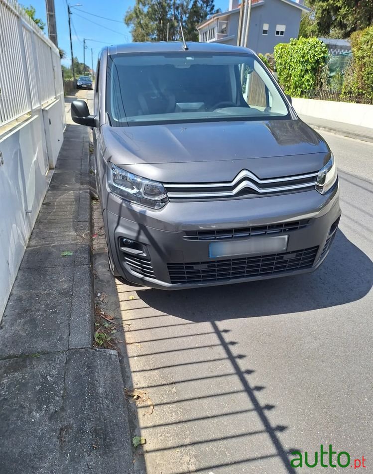 2022' Citroen Berlingo 1.5 Bluehdi M Live photo #4