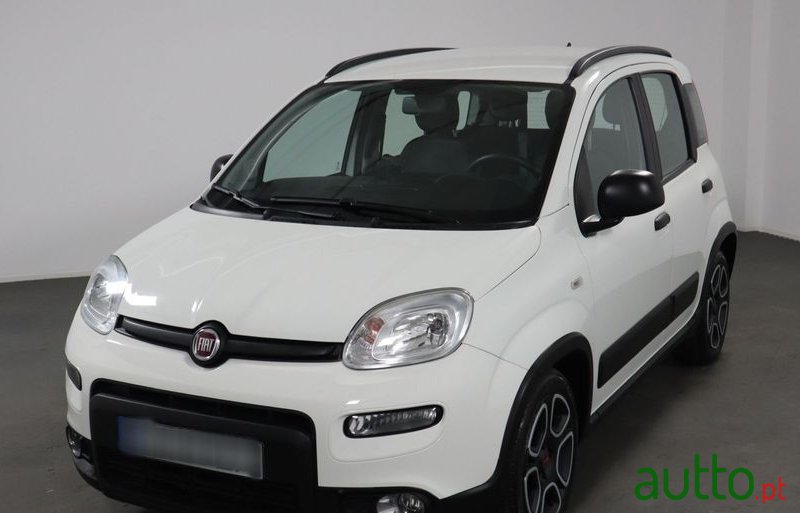 2022' Fiat Panda photo #1