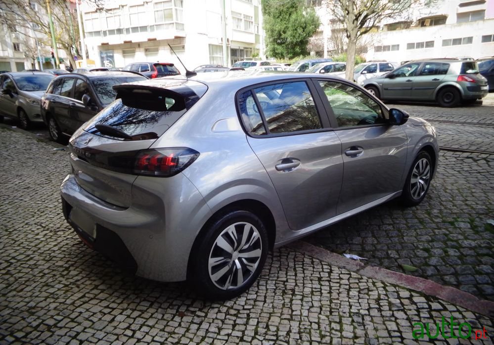 2023' Peugeot 208 photo #6