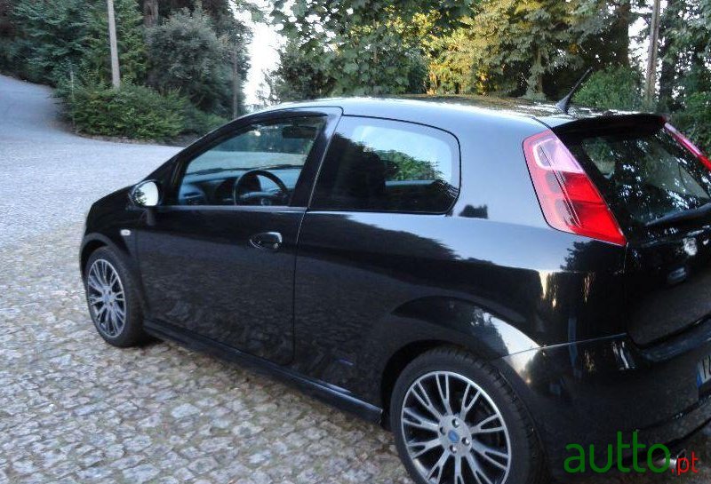 2008' Fiat Grande Punto Sport photo #1