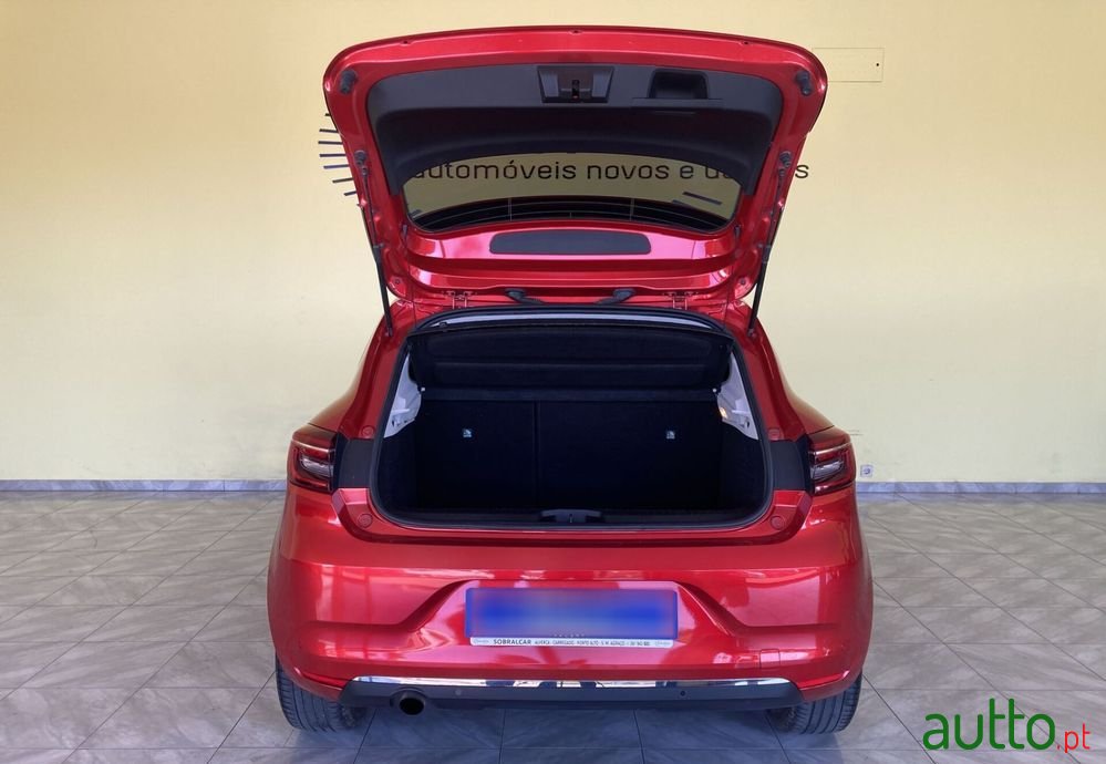 2021' Renault Clio photo #6