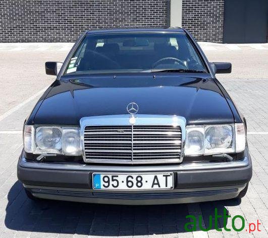 1992' Mercedes-Benz 300 Ce 24V Sportline photo #3