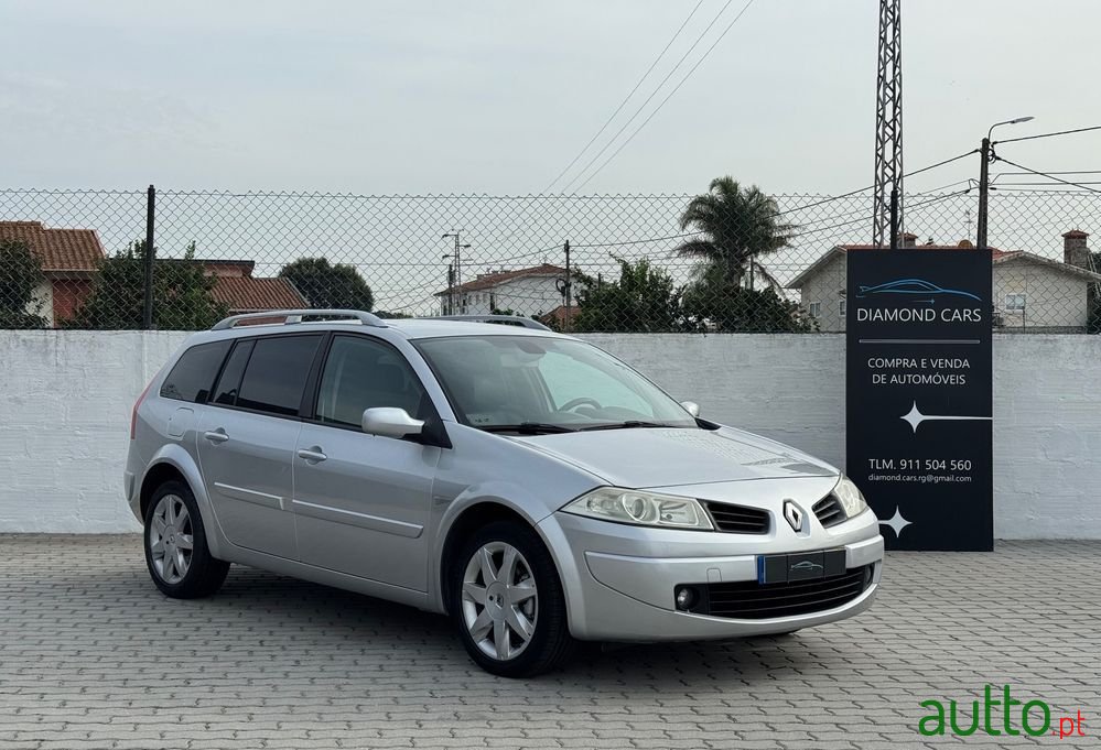 2007' Renault Megane Break photo #1