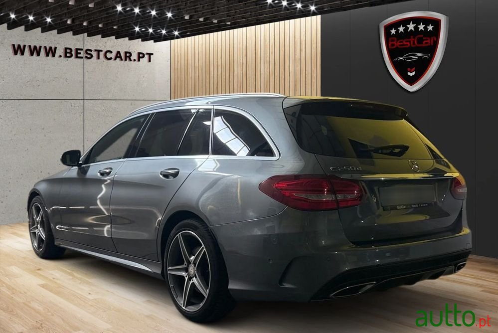 2023' Mercedes-Benz Classe C D Amg Line Aut. photo #4