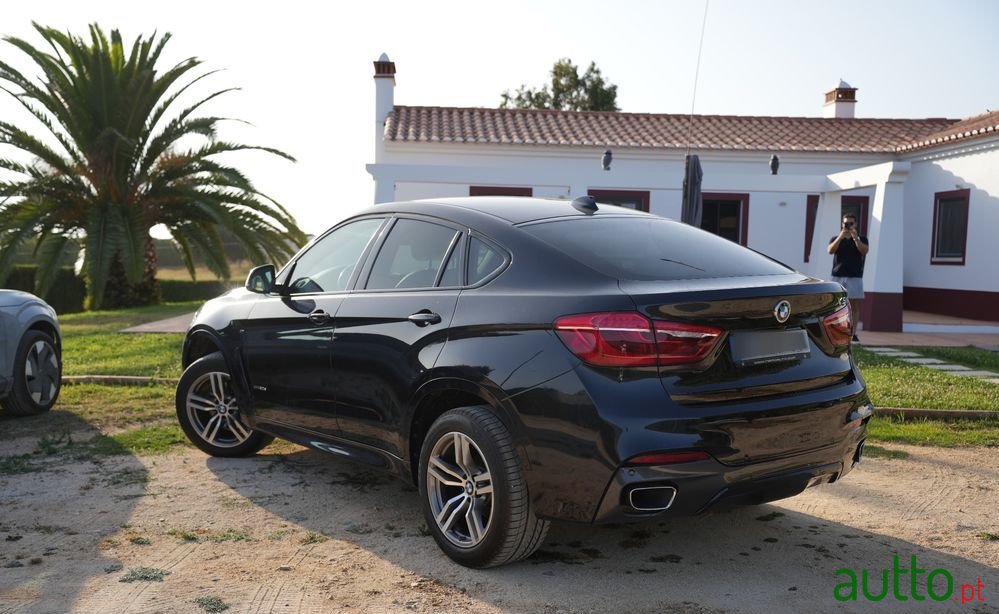 2015' BMW Série X photo #1