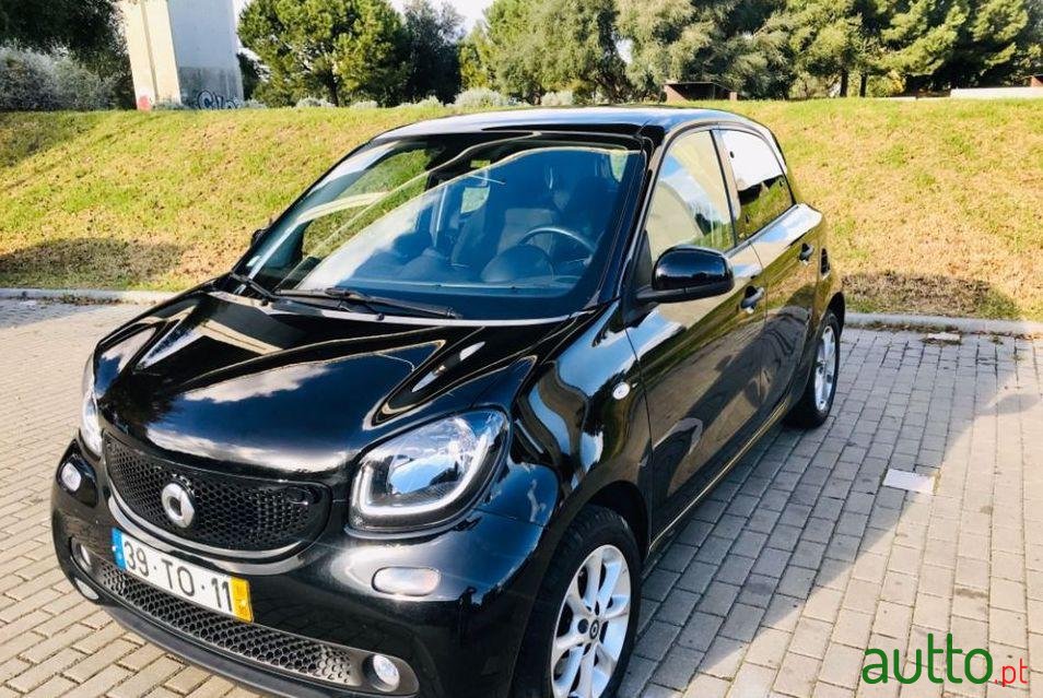 2016' Smart Forfour Passion photo #1
