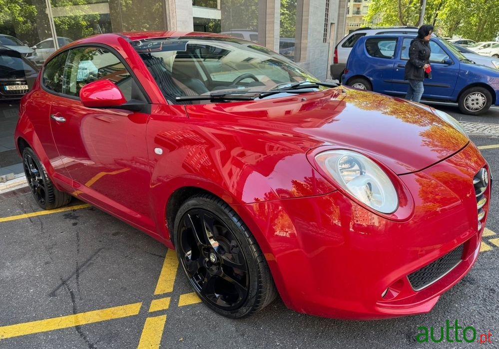 2011' Alfa Romeo MiTo photo #3