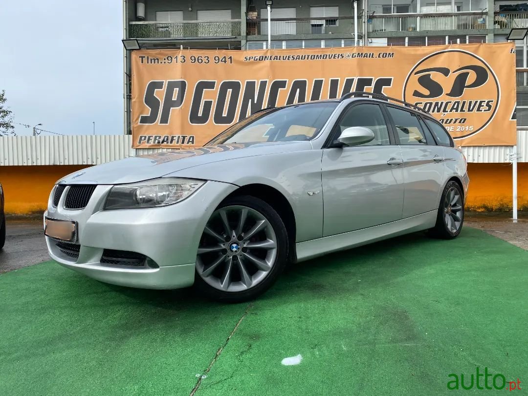 2008' BMW 320 photo #2