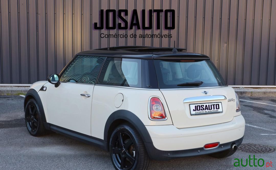 2008' MINI One photo #5