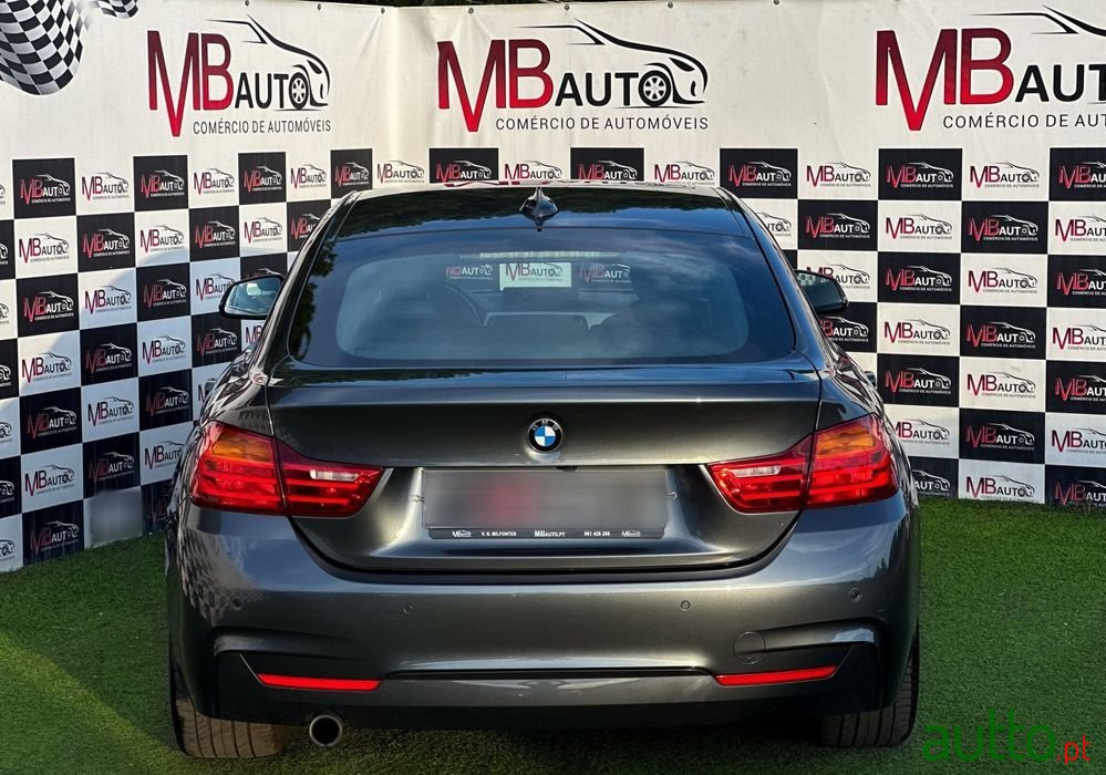 2015' BMW Série 4 D Pack M Auto photo #4