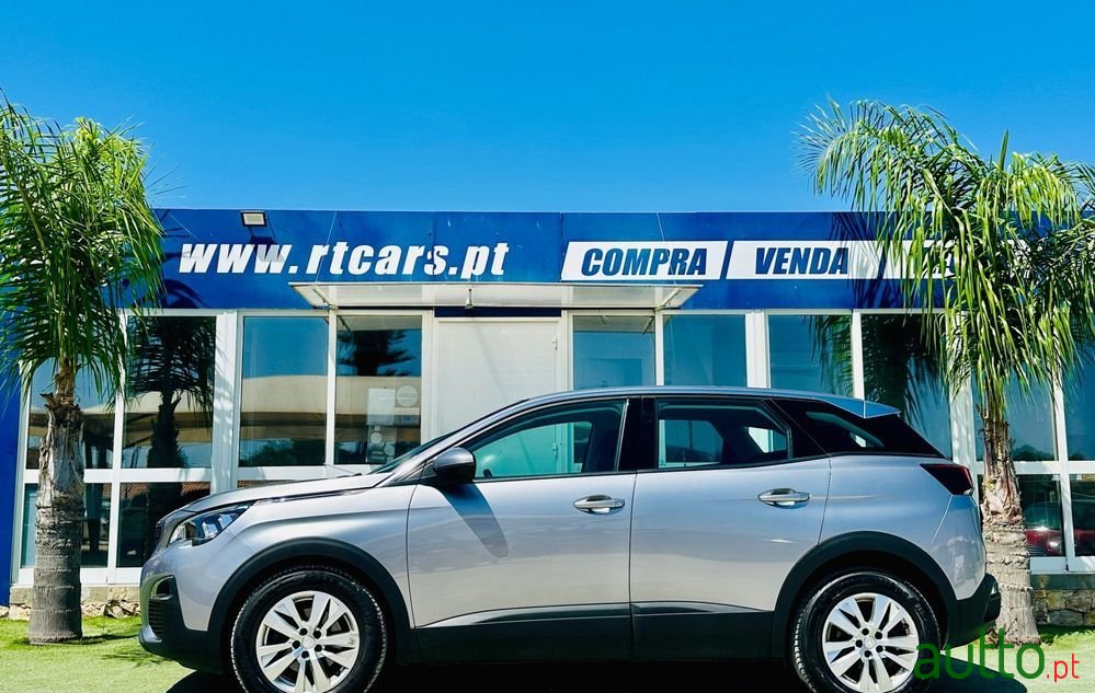 2019' Peugeot 3008 photo #5