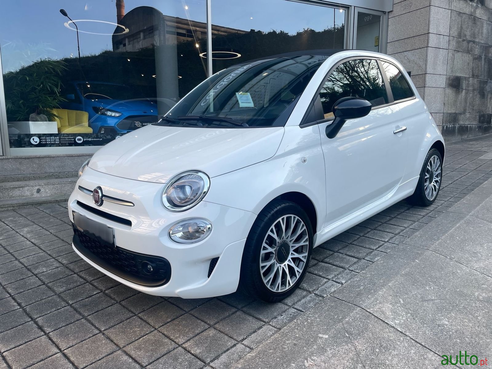 2021' Fiat 500C photo #3