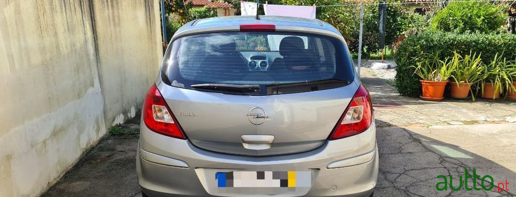 2010' Opel Corsa photo #4