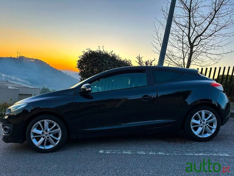 2015' Renault Mégane Coupe photo #5