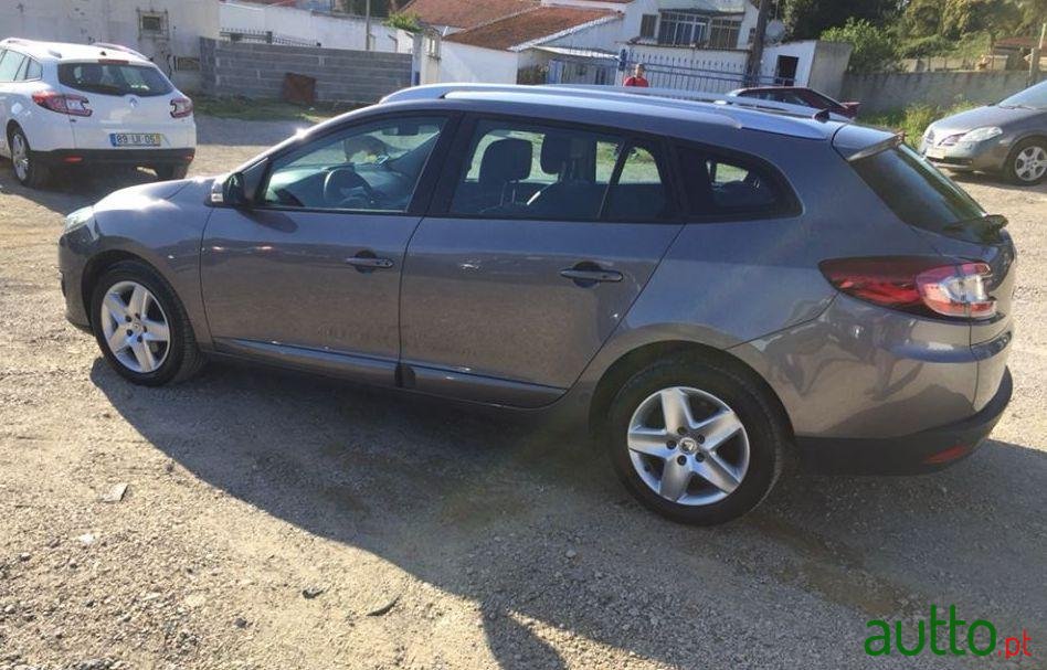 2014' Renault Megane-Break Boss photo #1