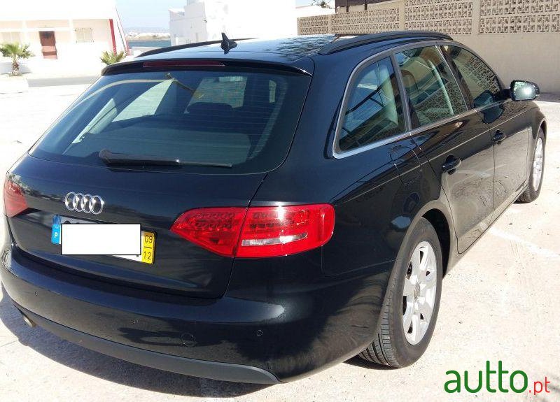 2009' Audi A4 Avant 2.0 Tdi Exclusive photo #1