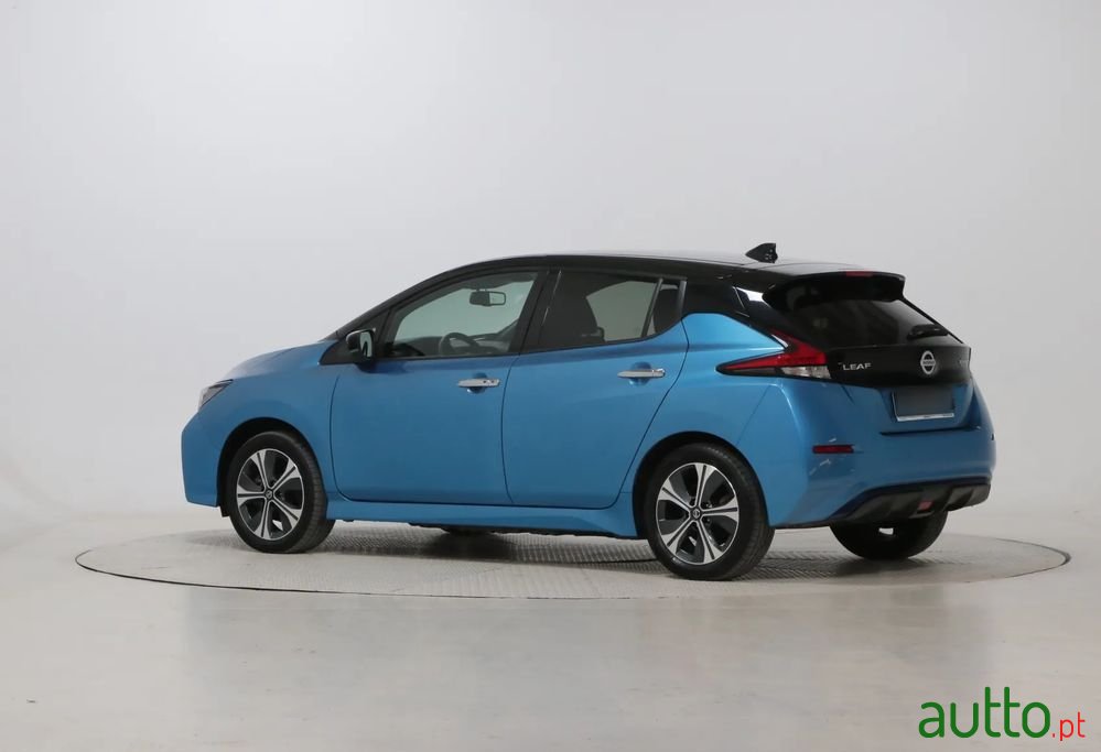 2021' Nissan Leaf photo #4
