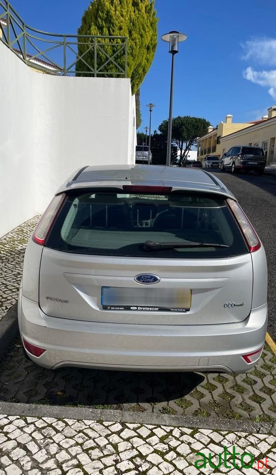 2010' Ford Focus photo #4