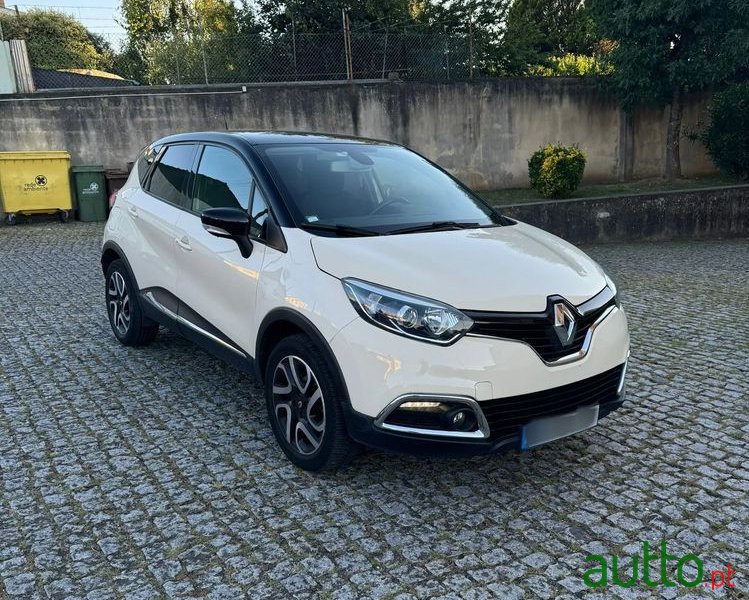 2016' Renault Captur photo #6