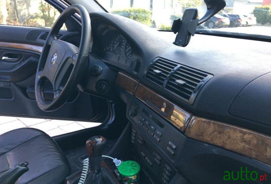 1998' BMW 528 photo #4