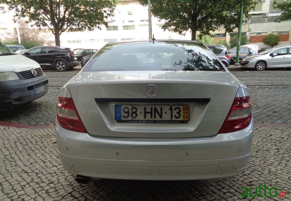 2009' Mercedes-Benz C-220 photo #5