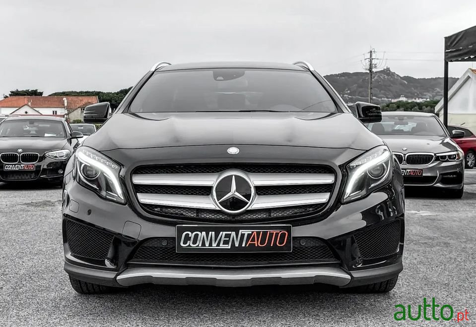 2014' Mercedes-Benz Gla-220 photo #3