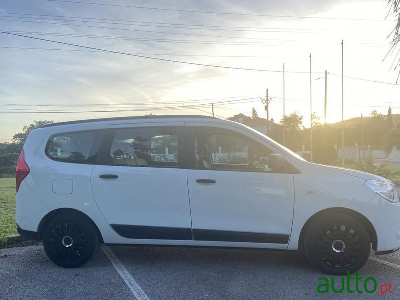 2020' Dacia Lodgy Tce 100 Gpf Start photo #5